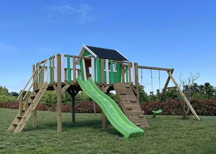 Infinity 度假居 *