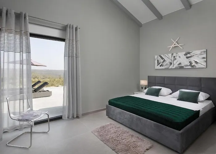 Infinity 度假居 沃德年